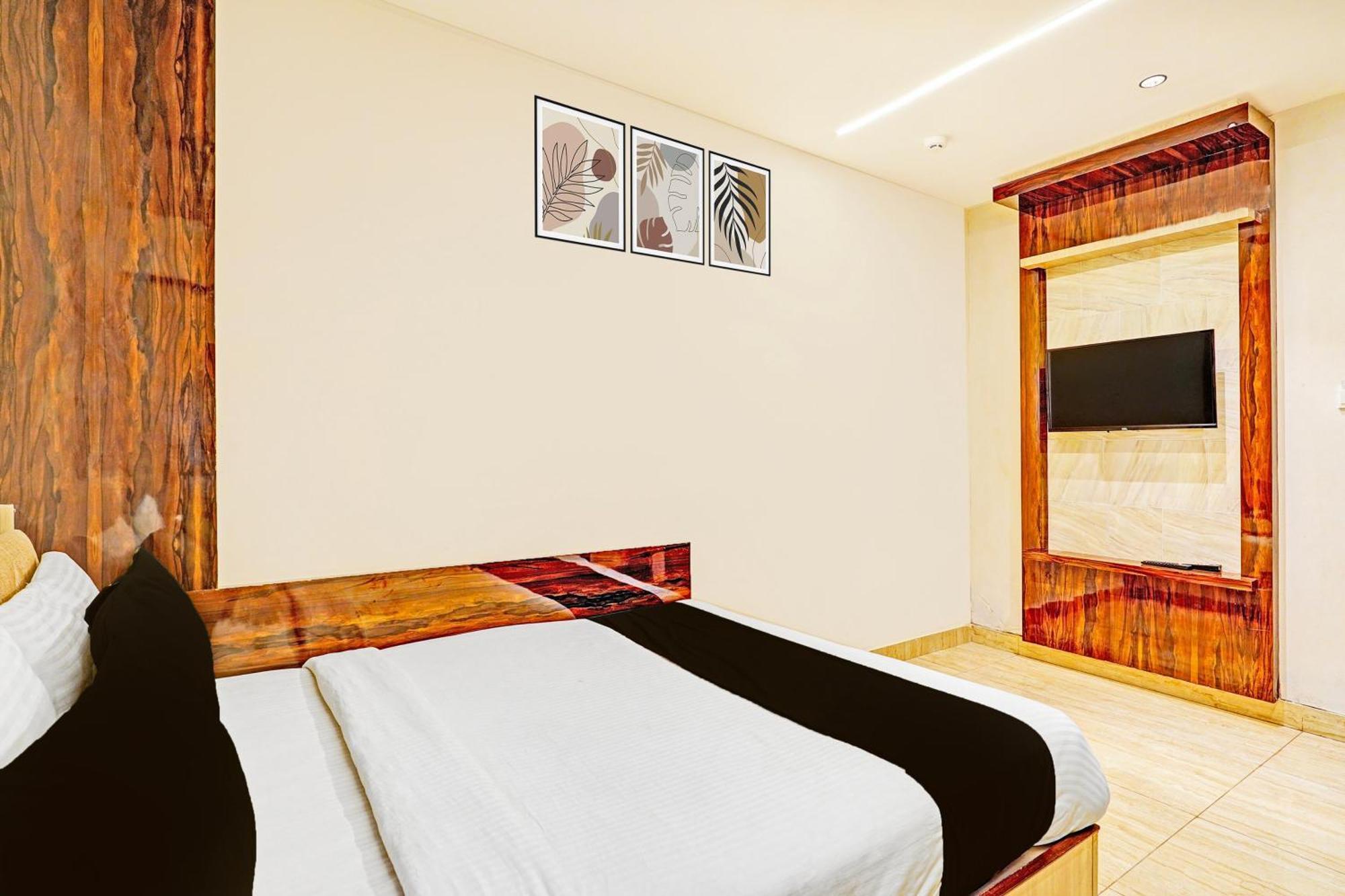 Hotel Super Townhouse Indiranagar Bangalore Exterior foto