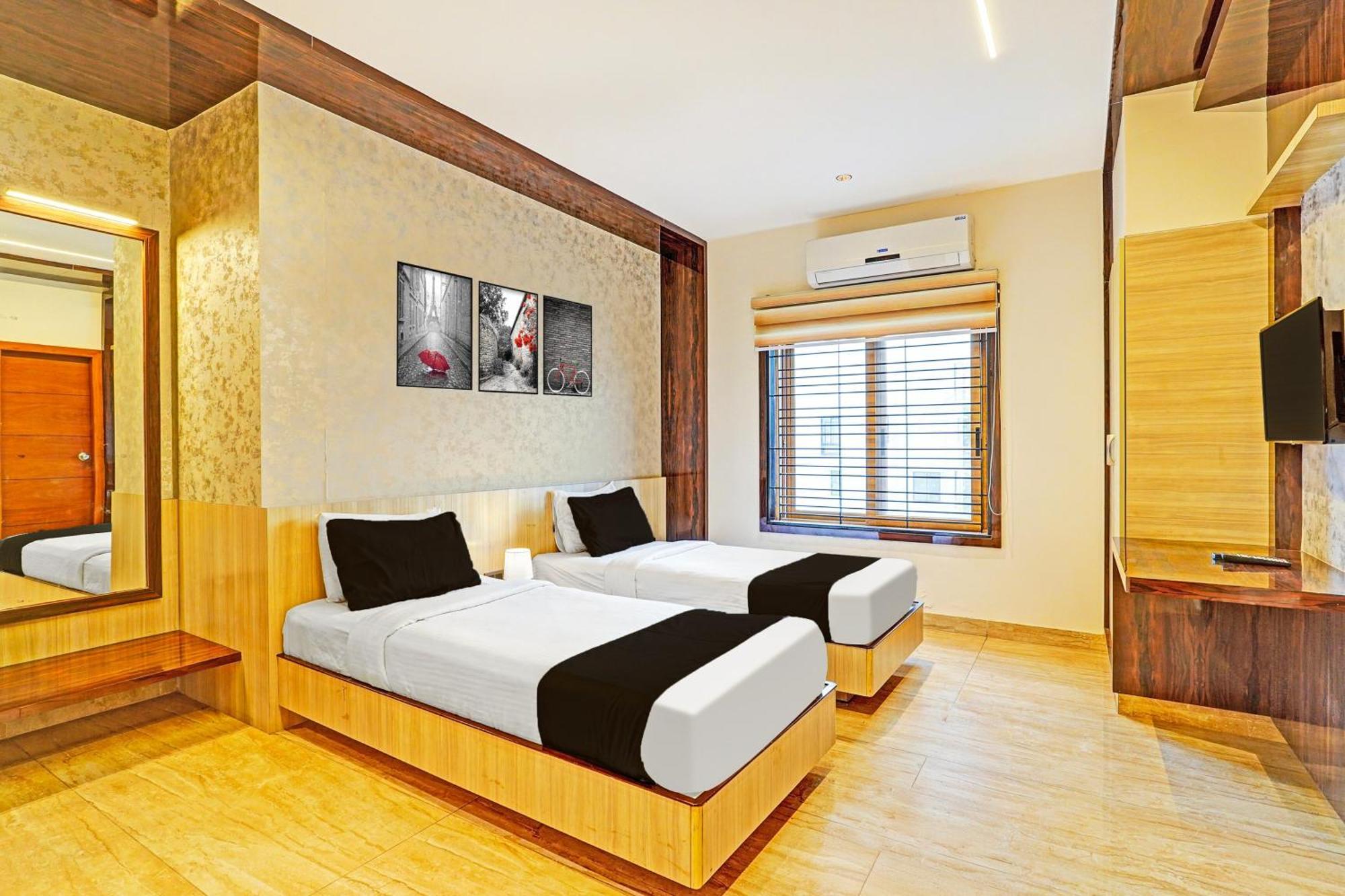 Hotel Super Townhouse Indiranagar Bangalore Exterior foto